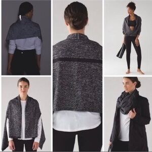 Lululemon Vinyasa wrap Dark Gray Zip-Up